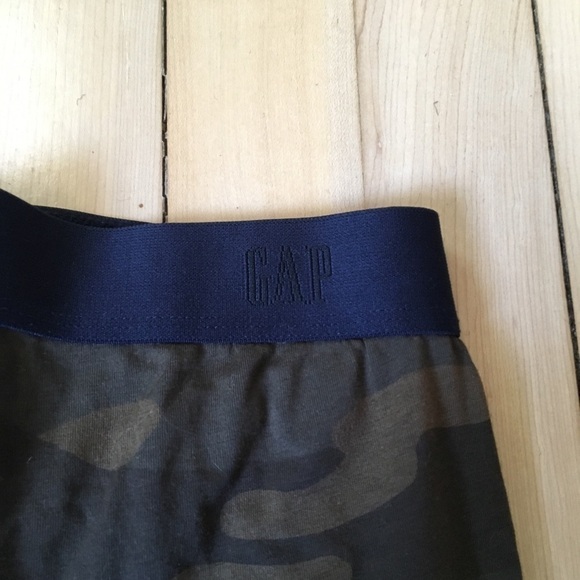 Gap camo long pajama bottoms size extra large - Picture 3 of 5